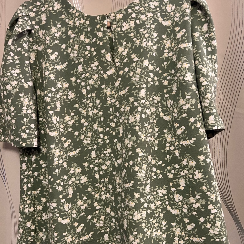Floral Green Women's Top